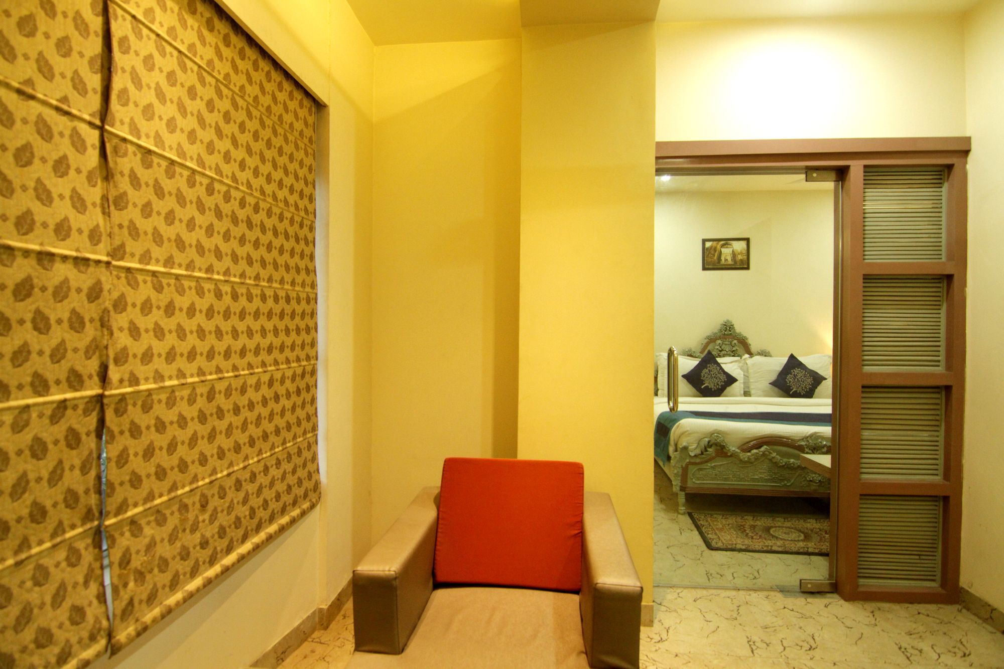 Oyo 2054 New Hotel Broadway Varanasi Exterior foto